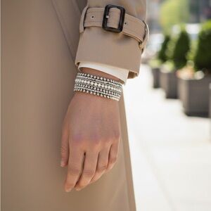 White House Black Market Silver and White Beaded bracelet